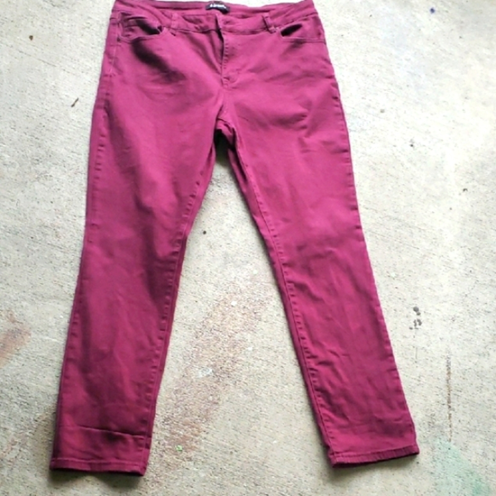 Vintage "d. jeans" burgundy Jeans,  long and skinny